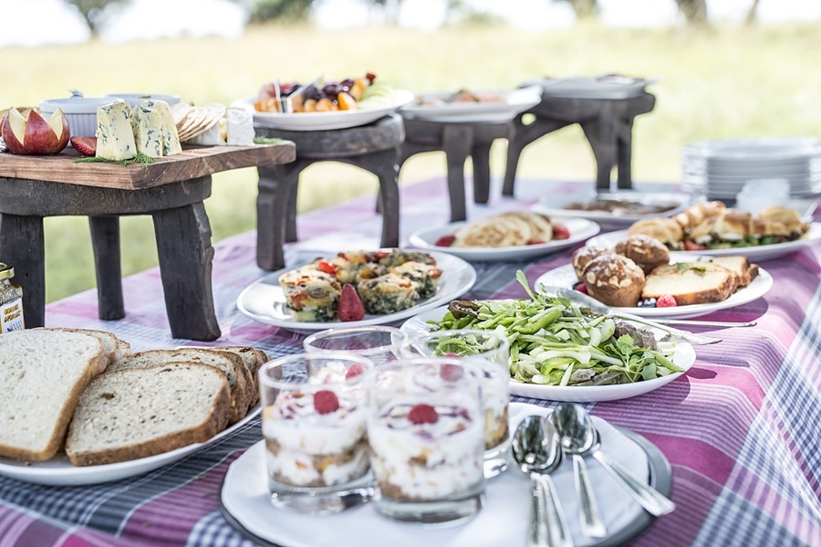 Breakfast in the Heart of Serengeti National Park | Private Bush Breakfast | Serengeti Luxury Safari